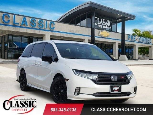 2023 Honda Odyssey Sport FWD photo