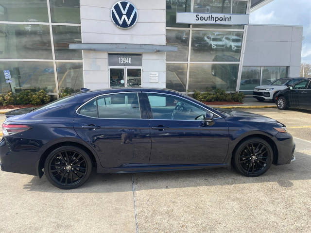 2022 Toyota Camry XSE FWD photo