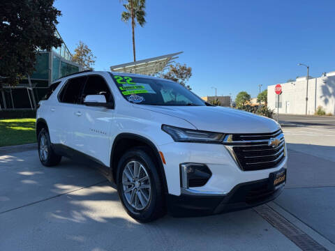 2022 Chevrolet Traverse LT Cloth FWD photo