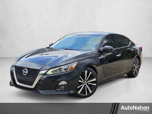 2020 Nissan Altima 2.0 Platinum FWD photo