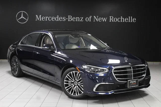 2022 Mercedes-Benz S-Class S 500 AWD photo