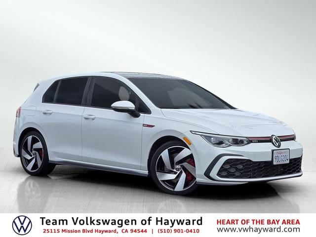 2022 Volkswagen Golf GTI SE FWD photo