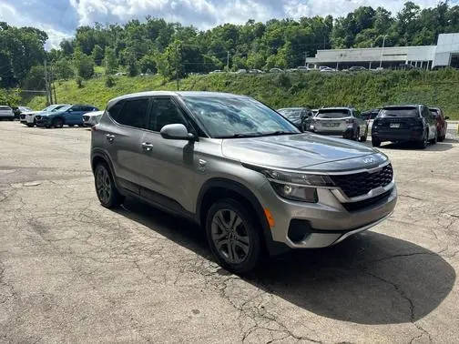 2023 Kia Seltos LX AWD photo