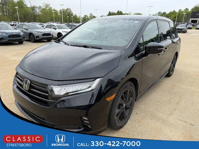 2023 Honda Odyssey Sport FWD photo