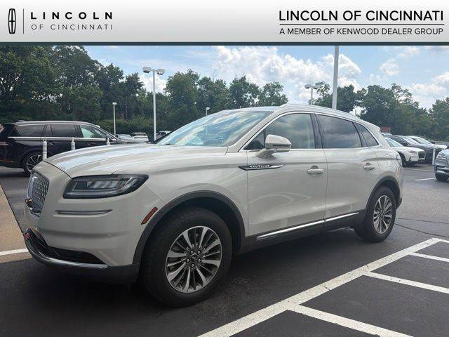 2022 Lincoln Nautilus Standard AWD photo