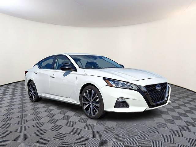 2022 Nissan Altima 2.5 SR FWD photo