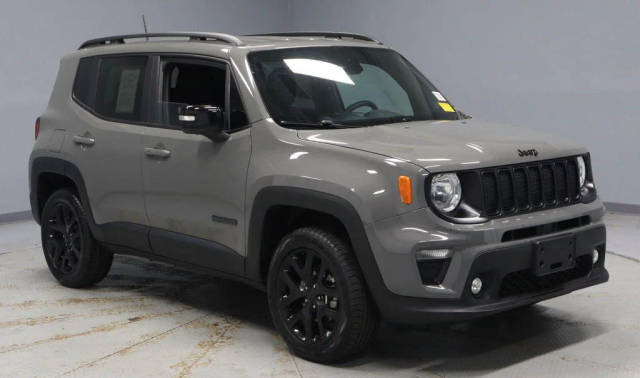 2022 Jeep Renegade Altitude 4WD photo