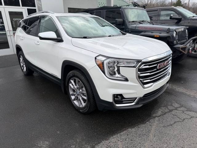 2022 GMC Terrain SLT AWD photo