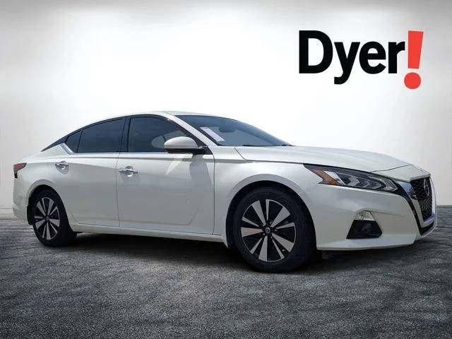 2022 Nissan Altima 2.5 SL FWD photo