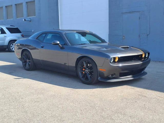 2022 Dodge Challenger GT RWD photo