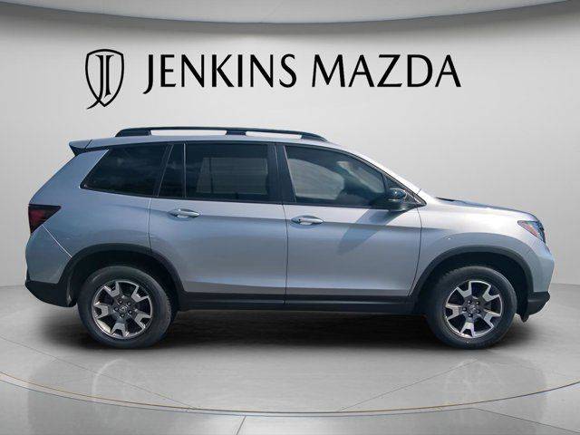 2022 Honda Passport TrailSport AWD photo