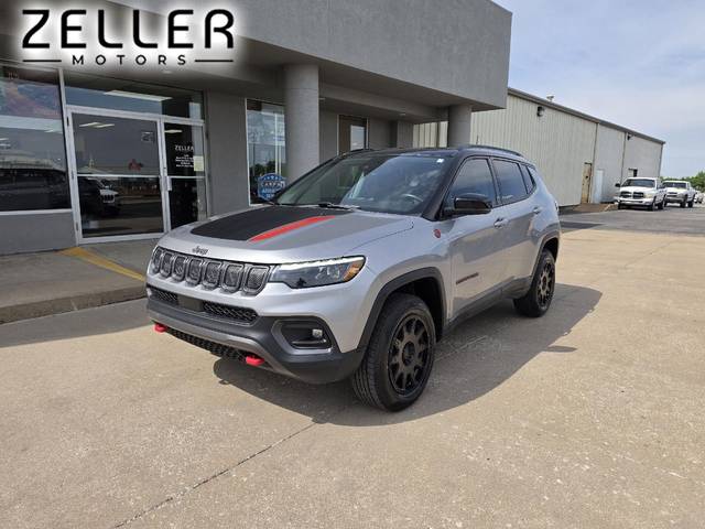 2022 Jeep Compass Trailhawk 4WD photo