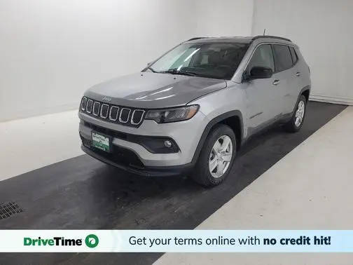 2022 Jeep Compass Latitude FWD photo
