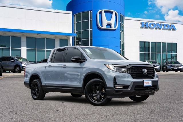 2022 Honda Ridgeline Black Edition AWD photo