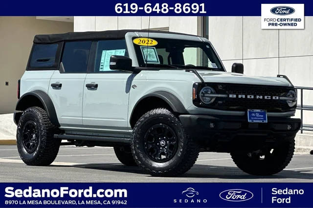 2022 Ford Bronco 4 Door Wildtrak 4WD photo