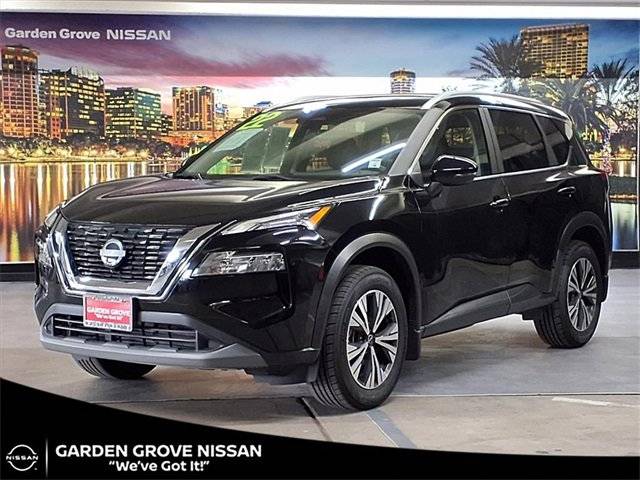2022 Nissan Rogue SV FWD photo