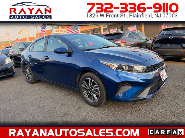 2023 Kia Forte LXS FWD photo