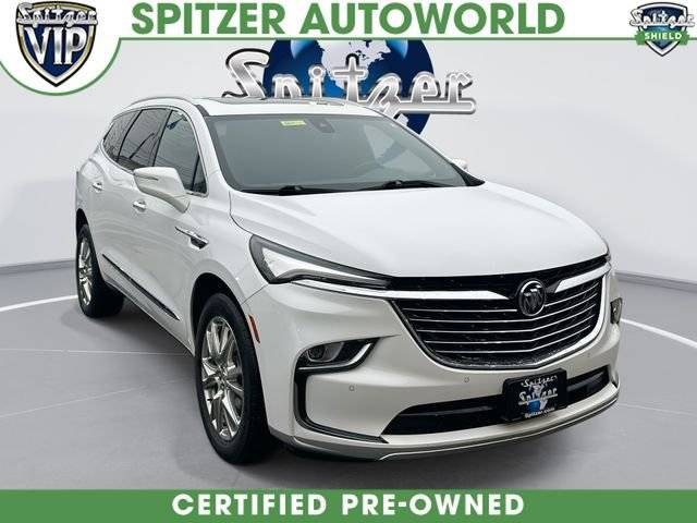 2023 Buick Enclave Essence AWD photo