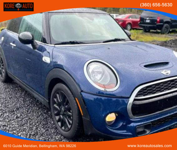 2015 MINI Hardtop 2 Door S FWD photo