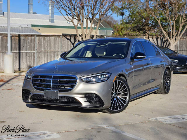 2022 Mercedes-Benz S-Class S 580 AWD photo