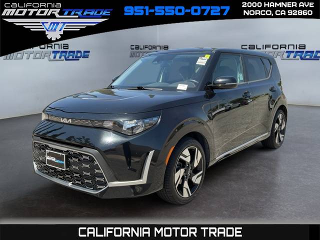 2023 Kia Soul GT-Line FWD photo