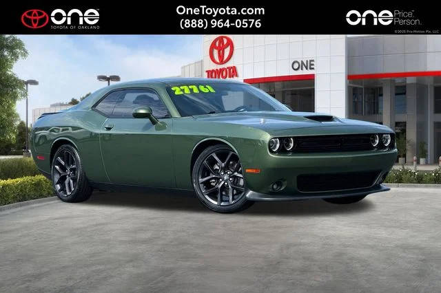 2022 Dodge Challenger GT RWD photo