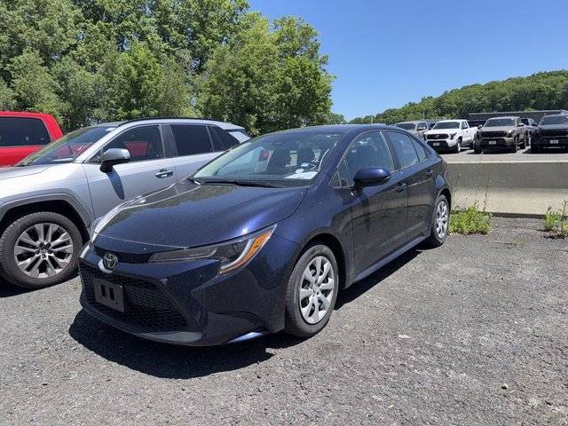 2022 Toyota Corolla LE FWD photo