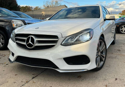 2015 Mercedes-Benz E-Class E 350 Sport RWD photo