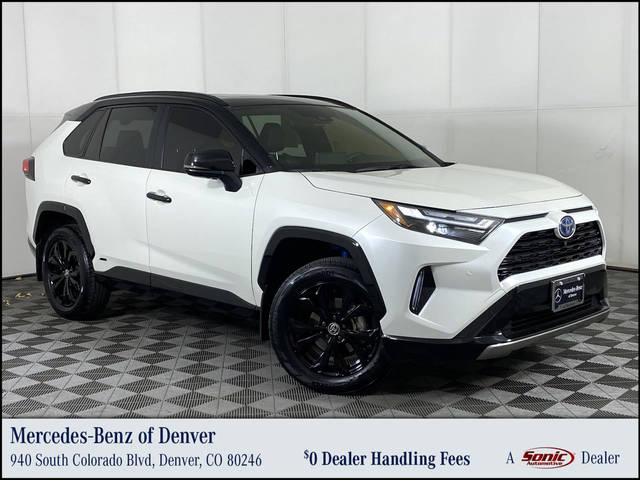 2022 Toyota RAV4 Hybrid XSE AWD photo