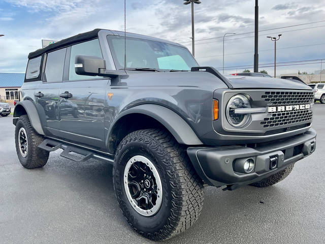 2022 Ford Bronco 4 Door Badlands 4WD photo