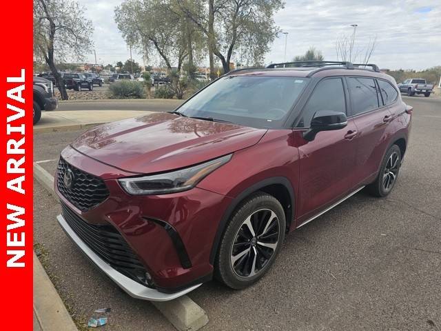 2022 Toyota Highlander XSE FWD photo