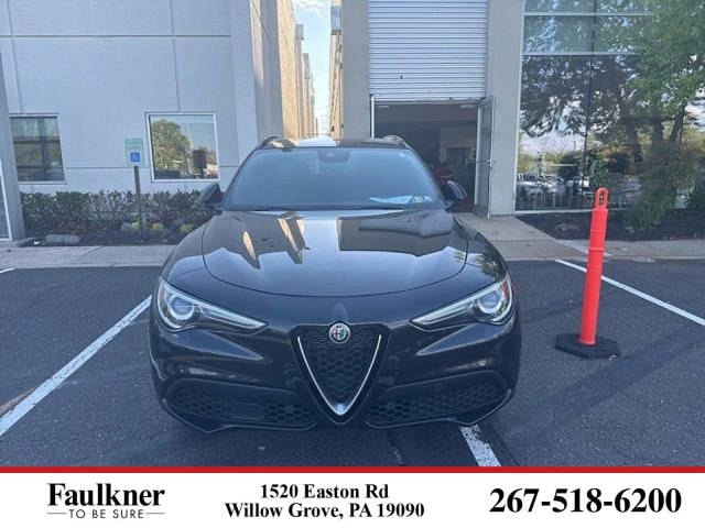 2023 Alfa Romeo Stelvio Ti AWD photo