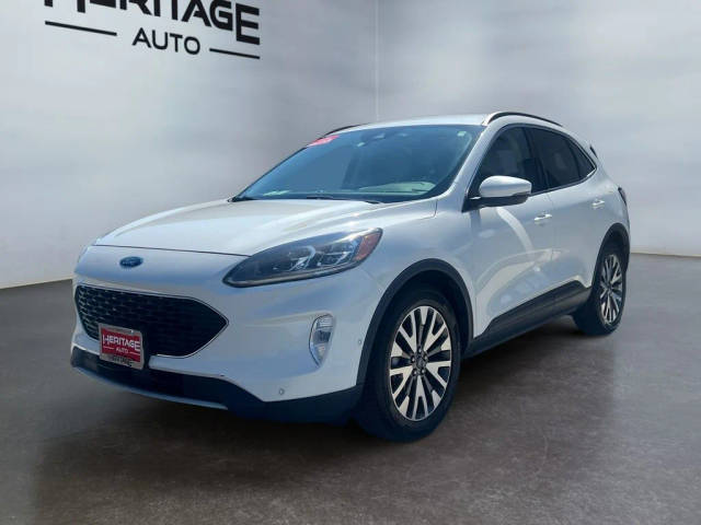 2020 Ford Escape Titanium AWD photo