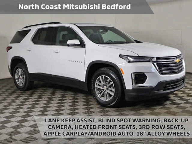 2022 Chevrolet Traverse LT Cloth AWD photo