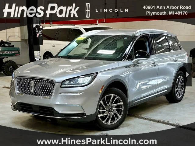 2022 Lincoln Corsair Standard AWD photo