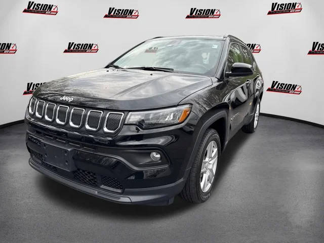 2022 Jeep Compass Latitude 4WD photo