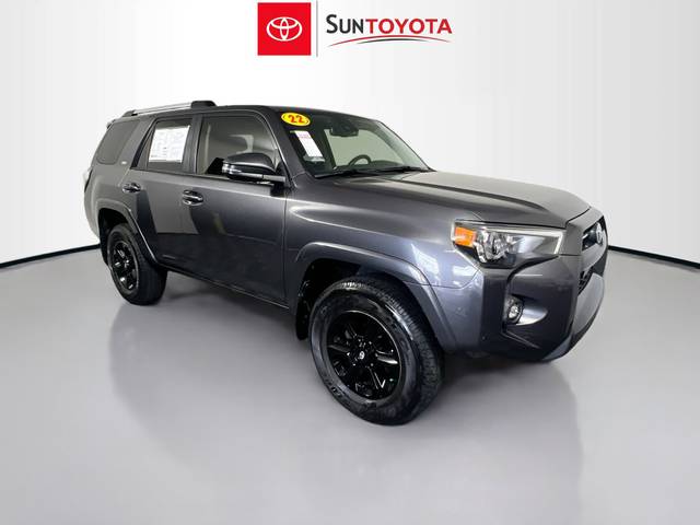 2022 Toyota 4Runner SR5 Premium 4WD photo