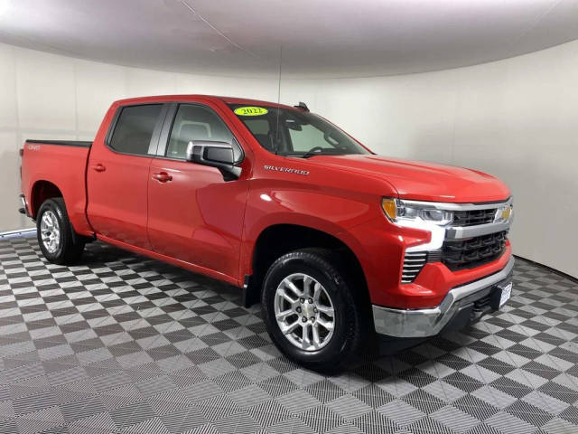 2022 Chevrolet Silverado 1500 LT 4WD photo