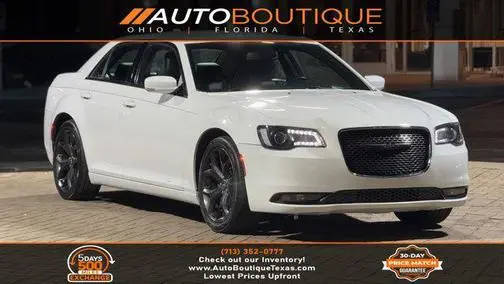 2021 Chrysler 300 300S RWD photo