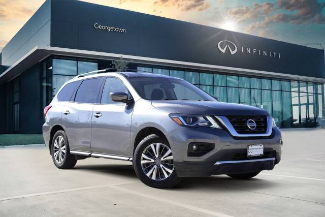 2020 Nissan Pathfinder SV FWD photo