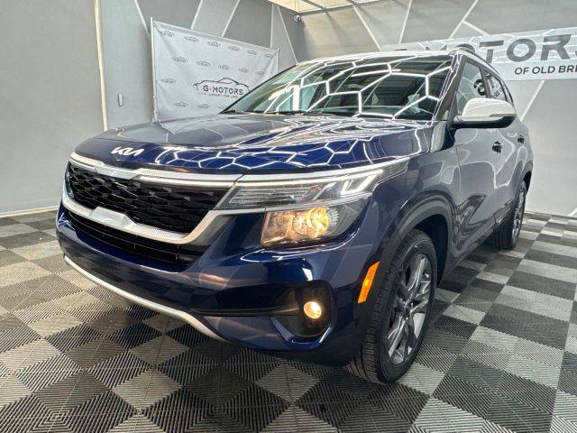 2023 Kia Seltos S FWD photo