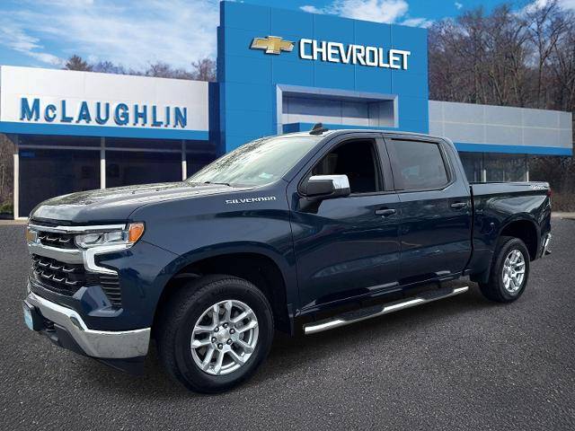 2022 Chevrolet Silverado 1500 LT 4WD photo