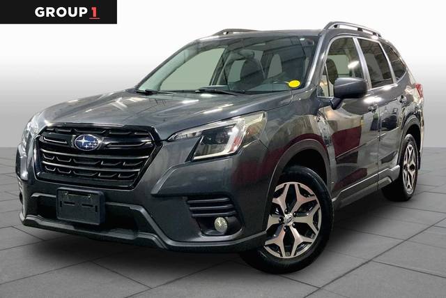 2022 Subaru Forester Premium AWD photo
