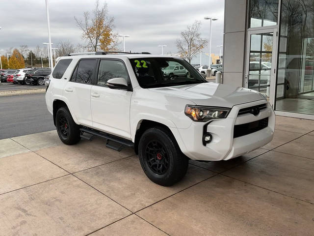 2022 Toyota 4Runner SR5 Premium 4WD photo