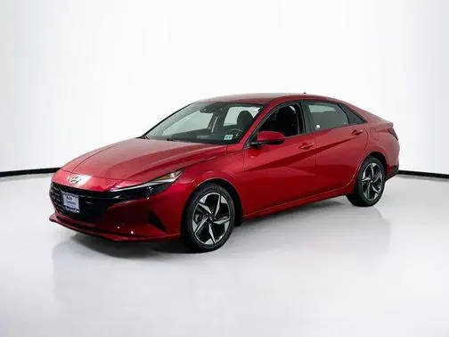 2023 Hyundai Elantra SEL FWD photo