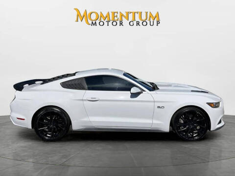 2015 Ford Mustang GT RWD photo
