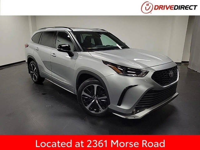 2022 Toyota Highlander XSE AWD photo