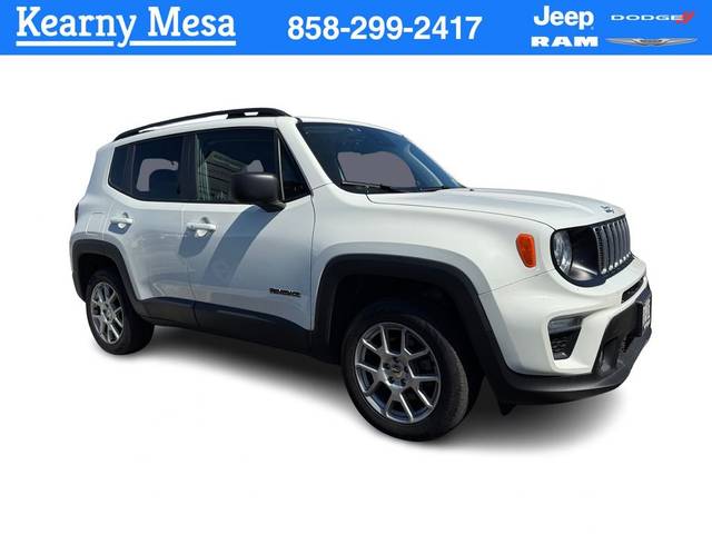2022 Jeep Renegade Latitude 4WD photo