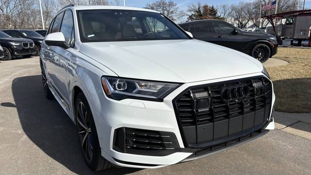 2022 Audi Q7 Prestige AWD photo