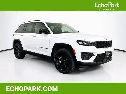 2023 Jeep Grand Cherokee Altitude 4WD photo